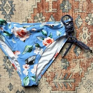 Cupshe XL Floral Blue Bikini Bottom